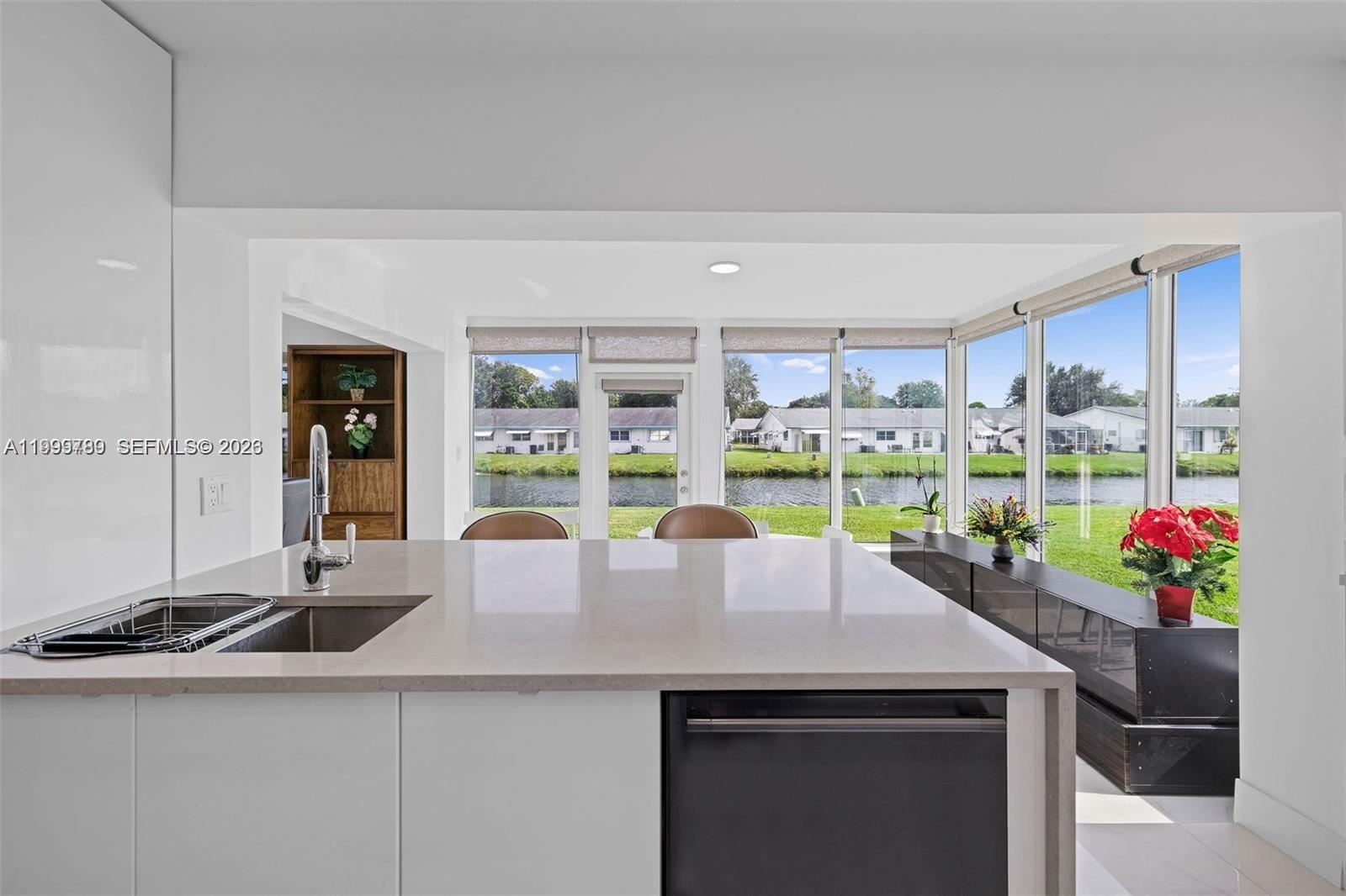 LAUDERDALE WEST SEC 4 - Residential