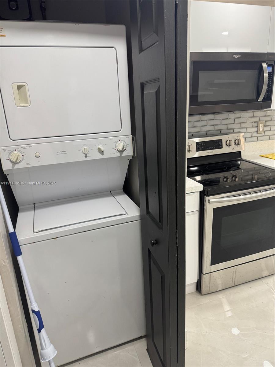 GOULDS REDEVELOPMENT SUB - Residential Lease