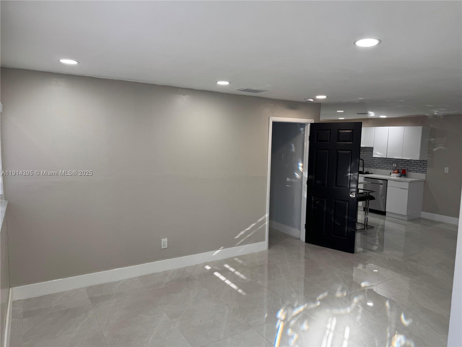 GOULDS REDEVELOPMENT SUB - Residential Lease