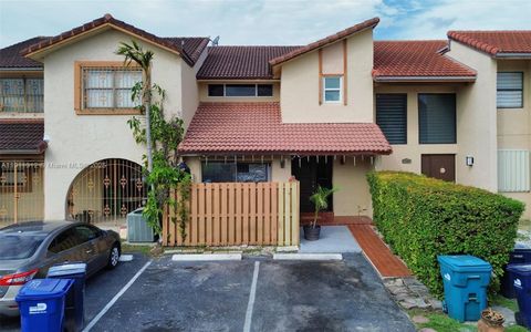 13415 SW 12th Ter Miami FL 33184