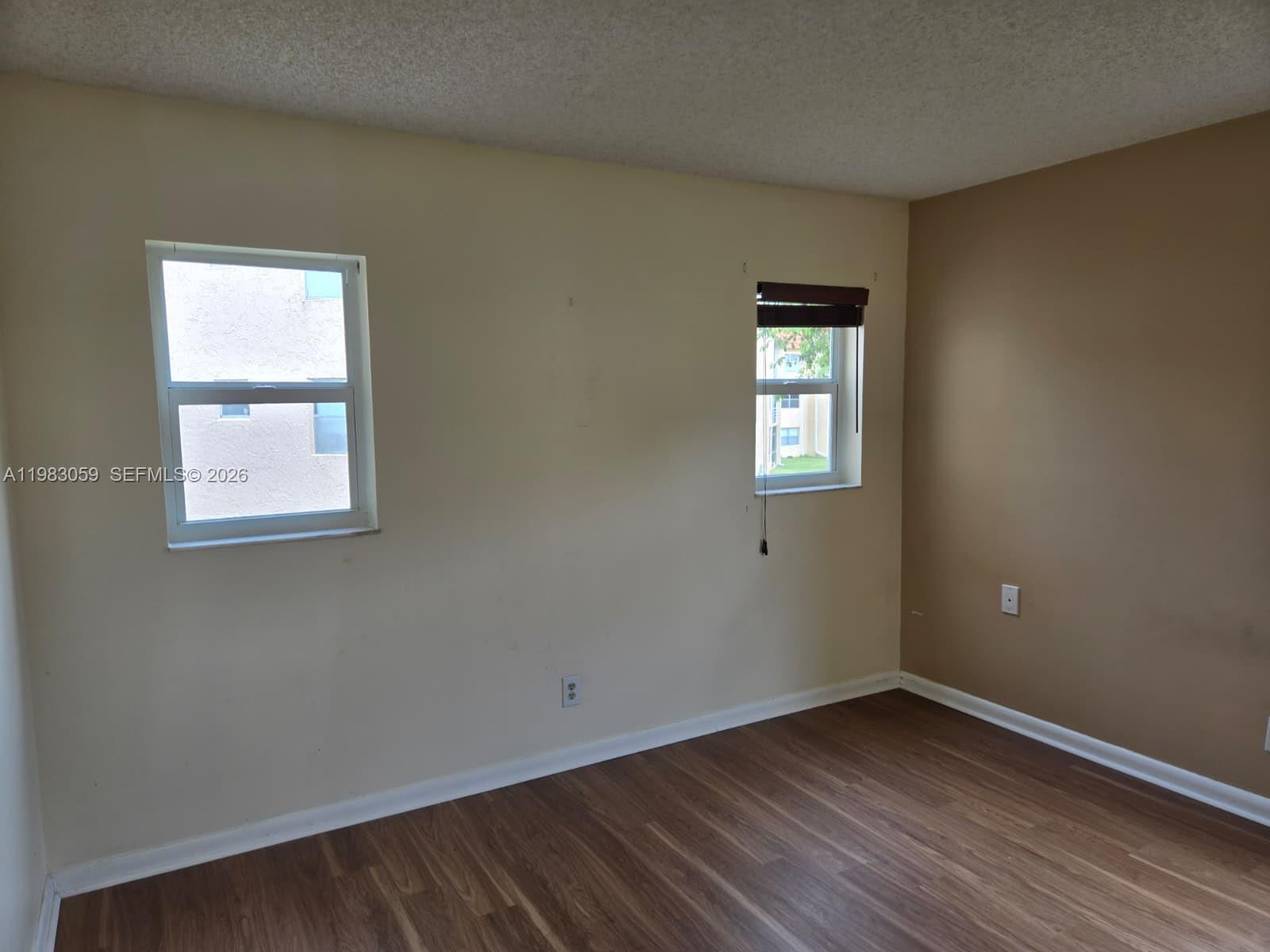 SUNRISE LAKES 97 CONDO - Residential