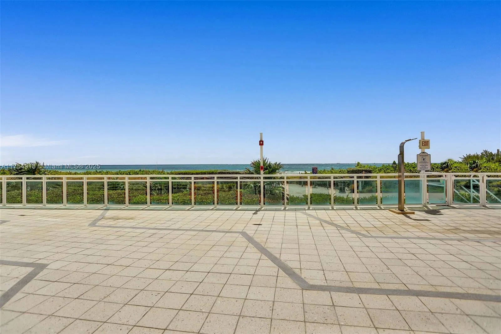 Miami Beach, Florida 33141, United States, 2 Bedrooms Bedrooms, ,2 BathroomsBathrooms,Residential,Active,82844