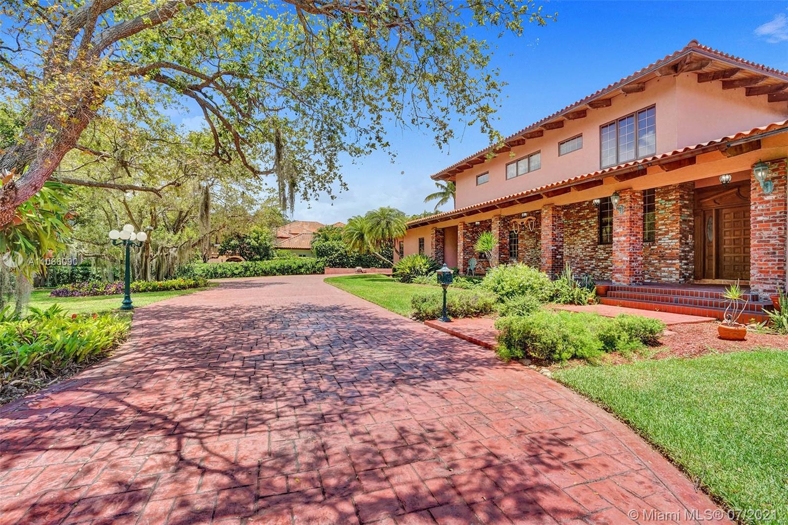 GABLES ESTATES NO 2 - Residential