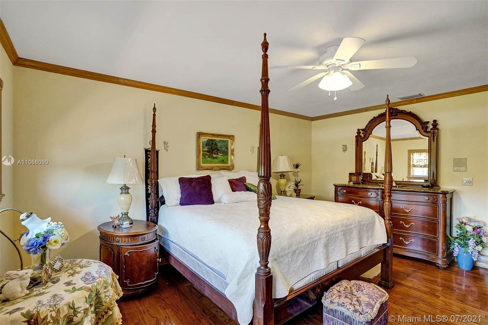 GABLES ESTATES NO 2 - Residential