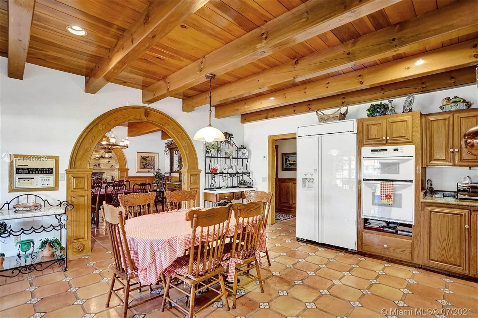 GABLES ESTATES NO 2 - Residential