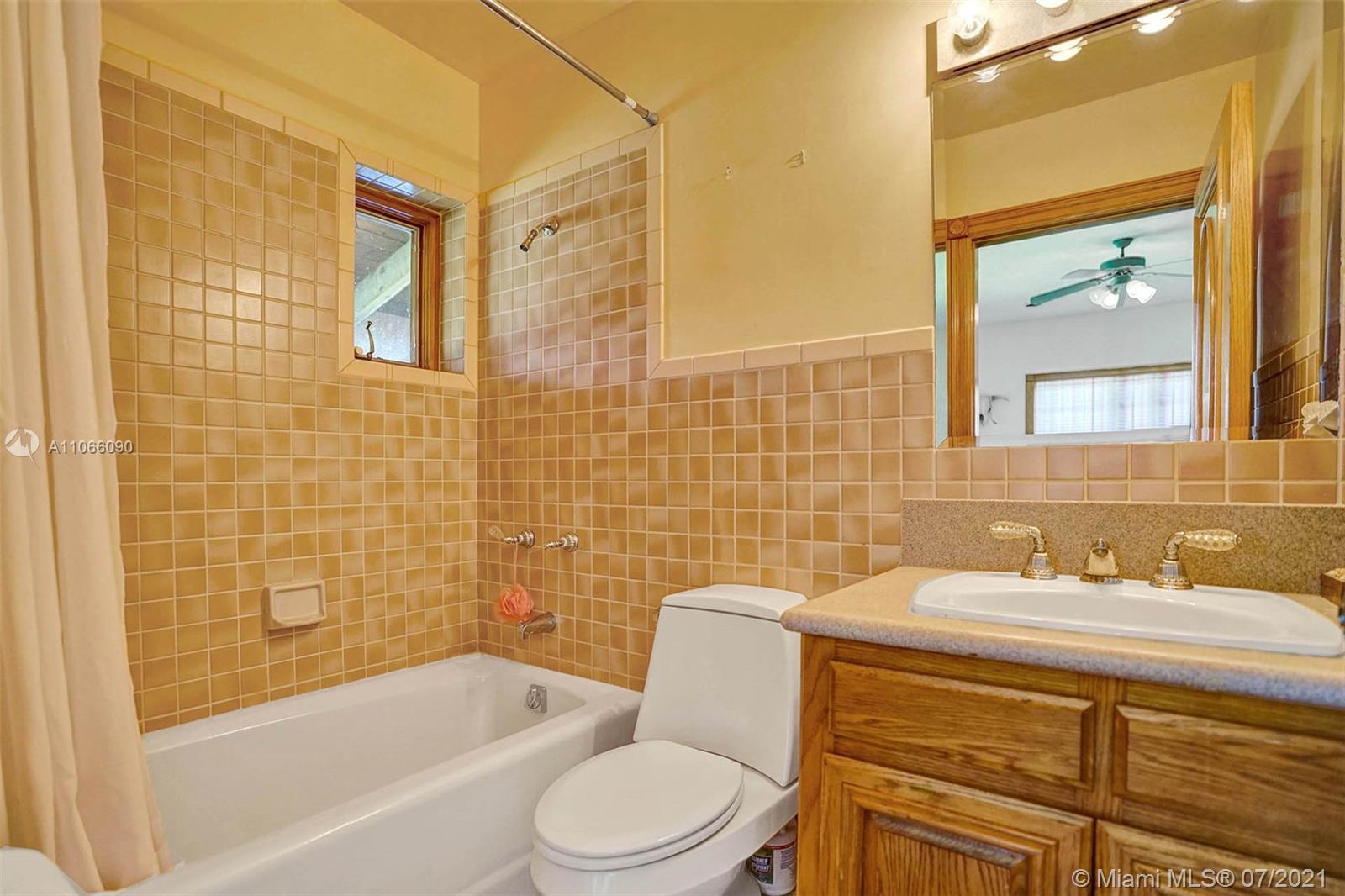 GABLES ESTATES NO 2 - Residential