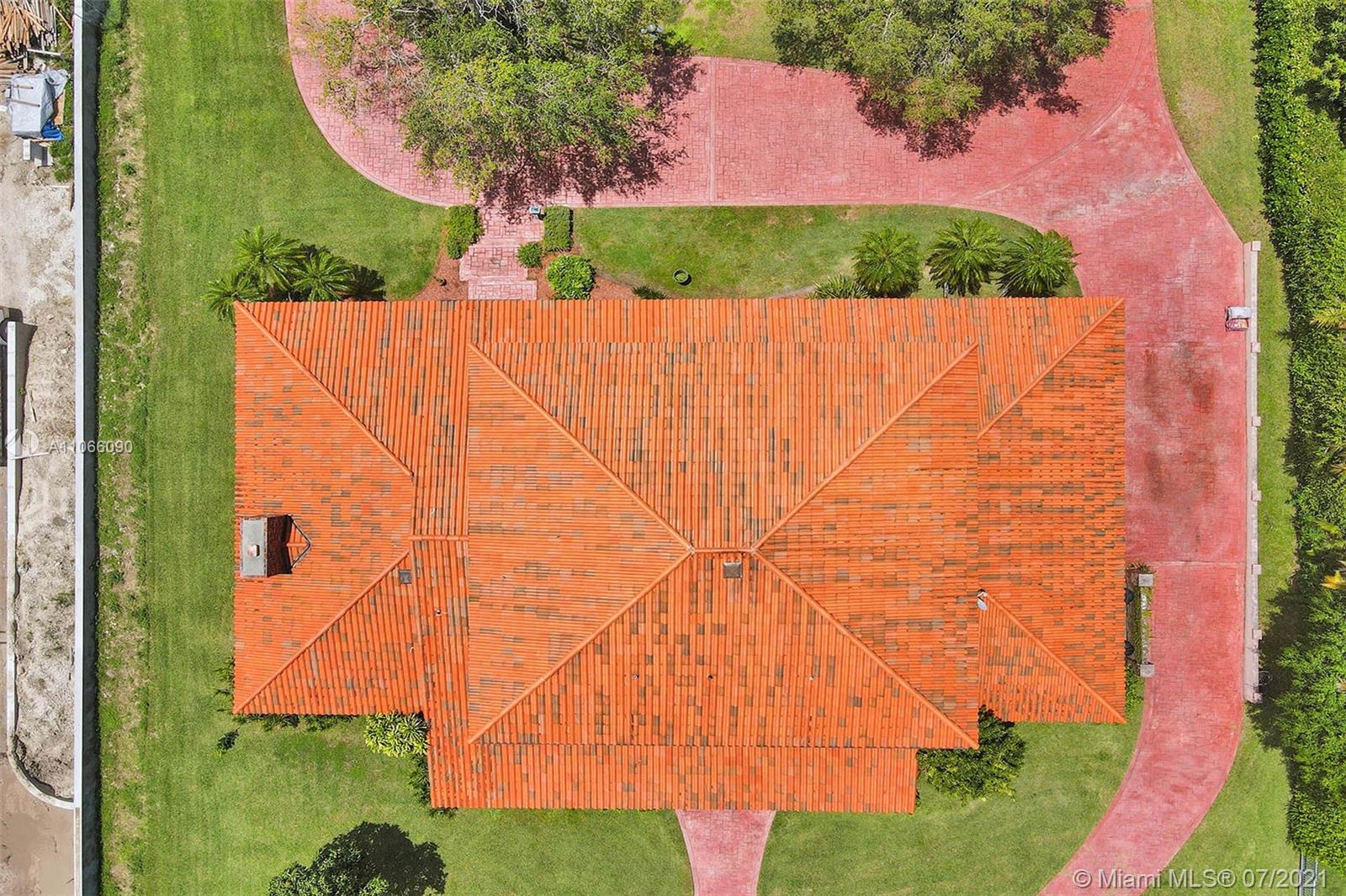 GABLES ESTATES NO 2 - Residential