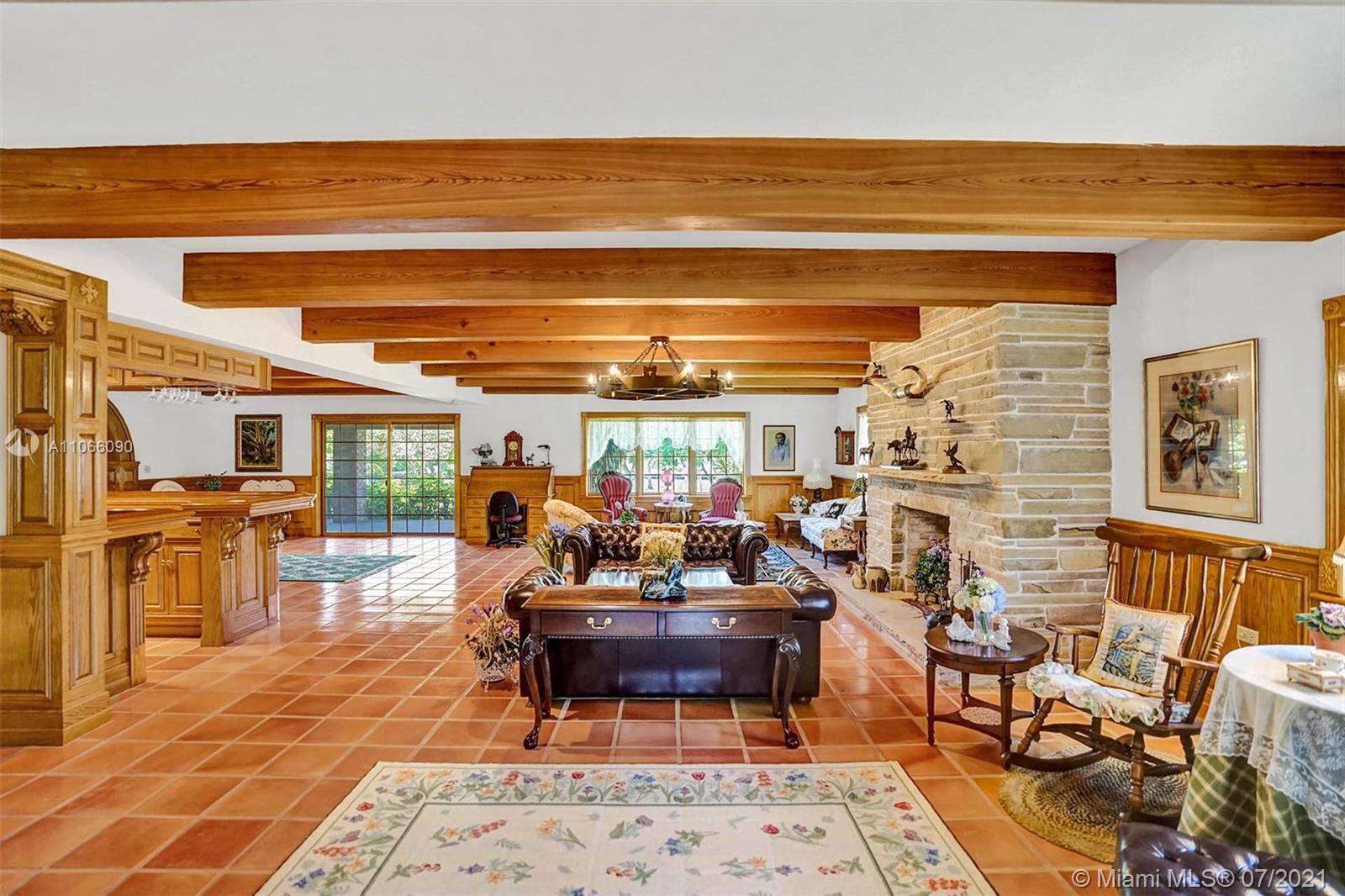 GABLES ESTATES NO 2 - Residential