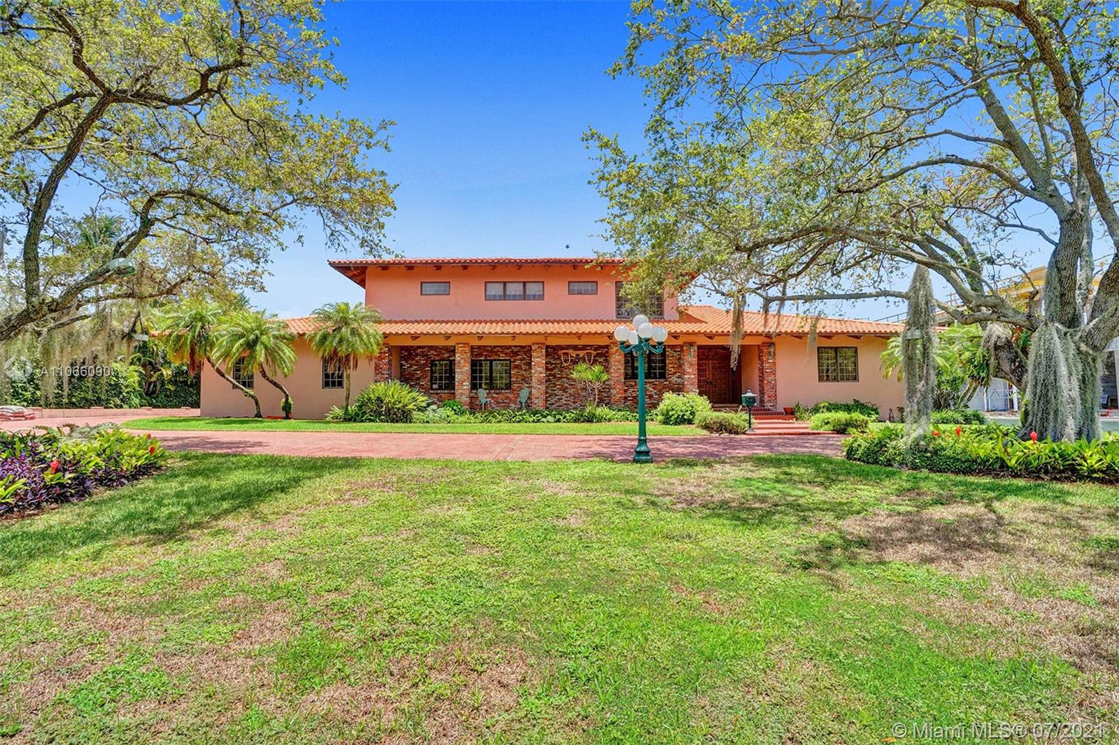 GABLES ESTATES NO 2 - Residential