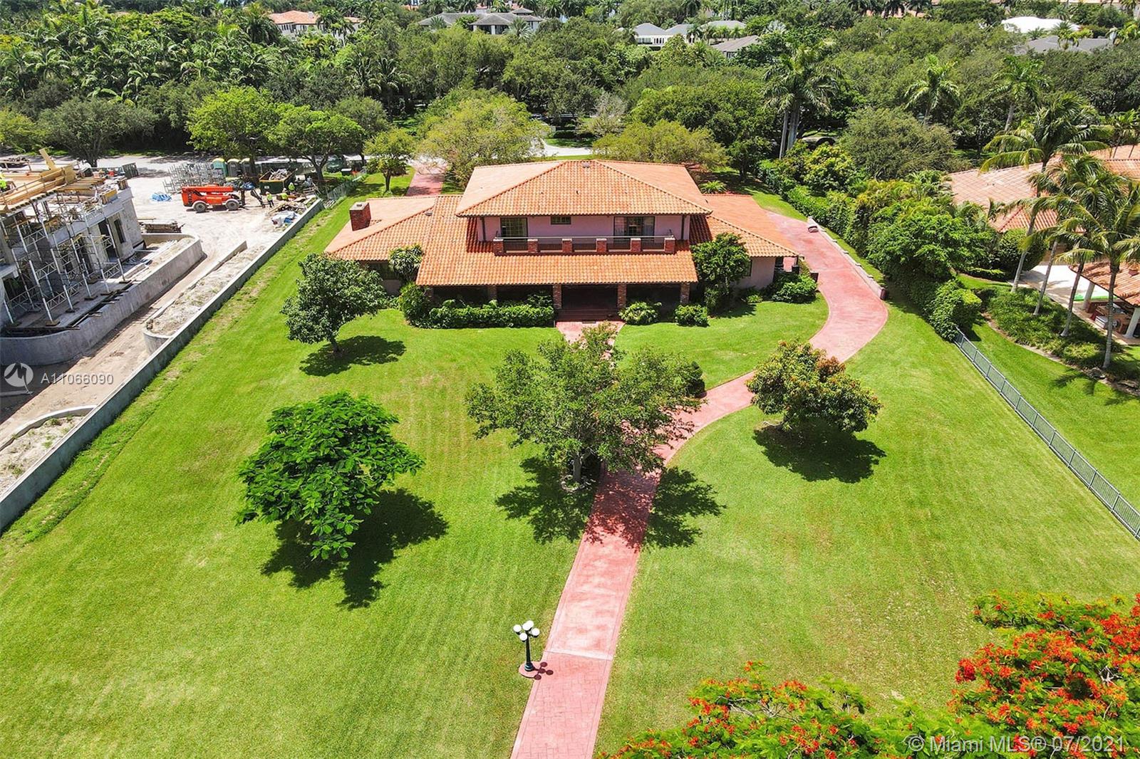 GABLES ESTATES NO 2 - Residential