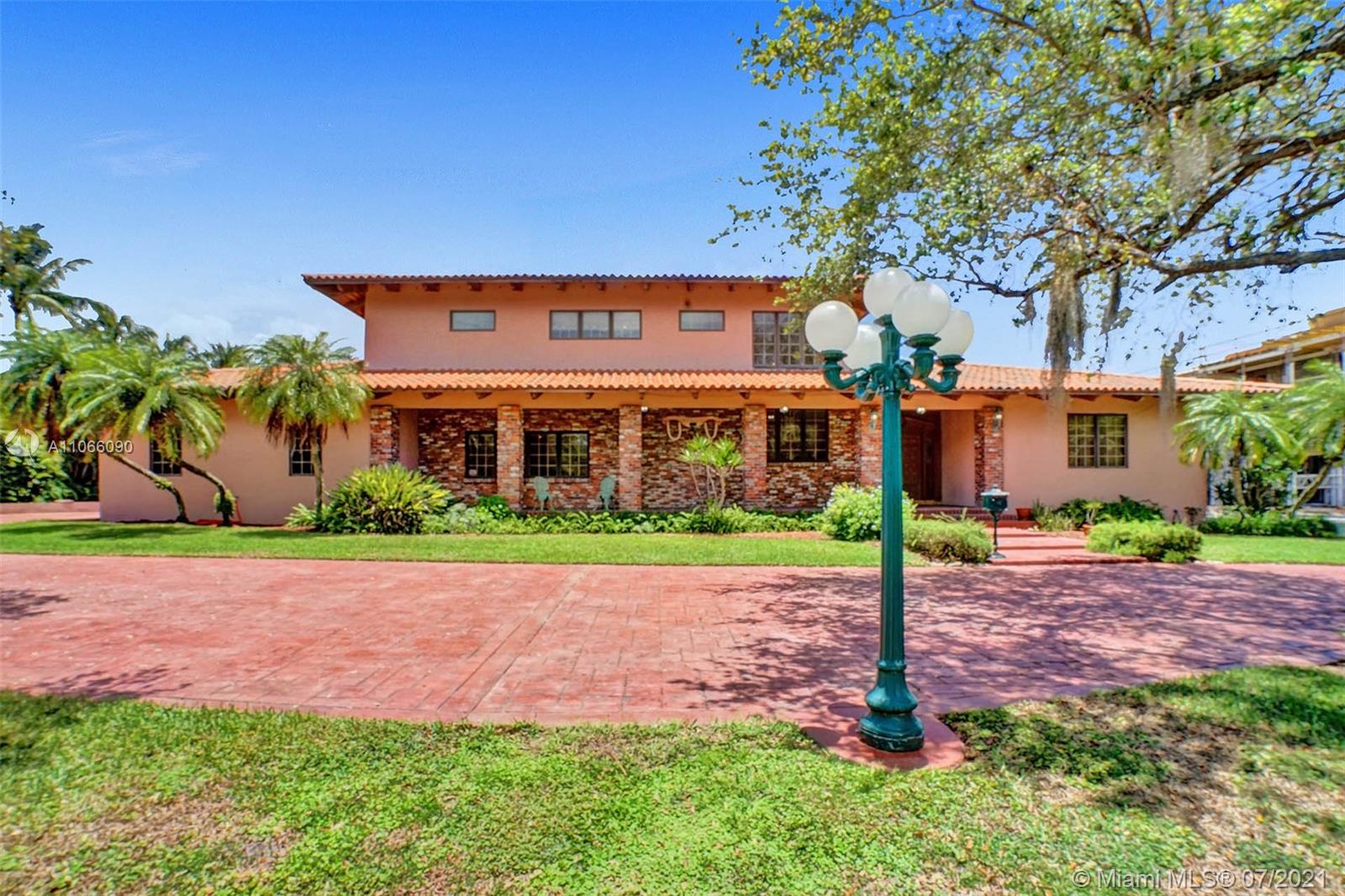 GABLES ESTATES NO 2 - Residential