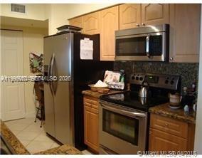 PALMS POINT CONDO - Residential Lease