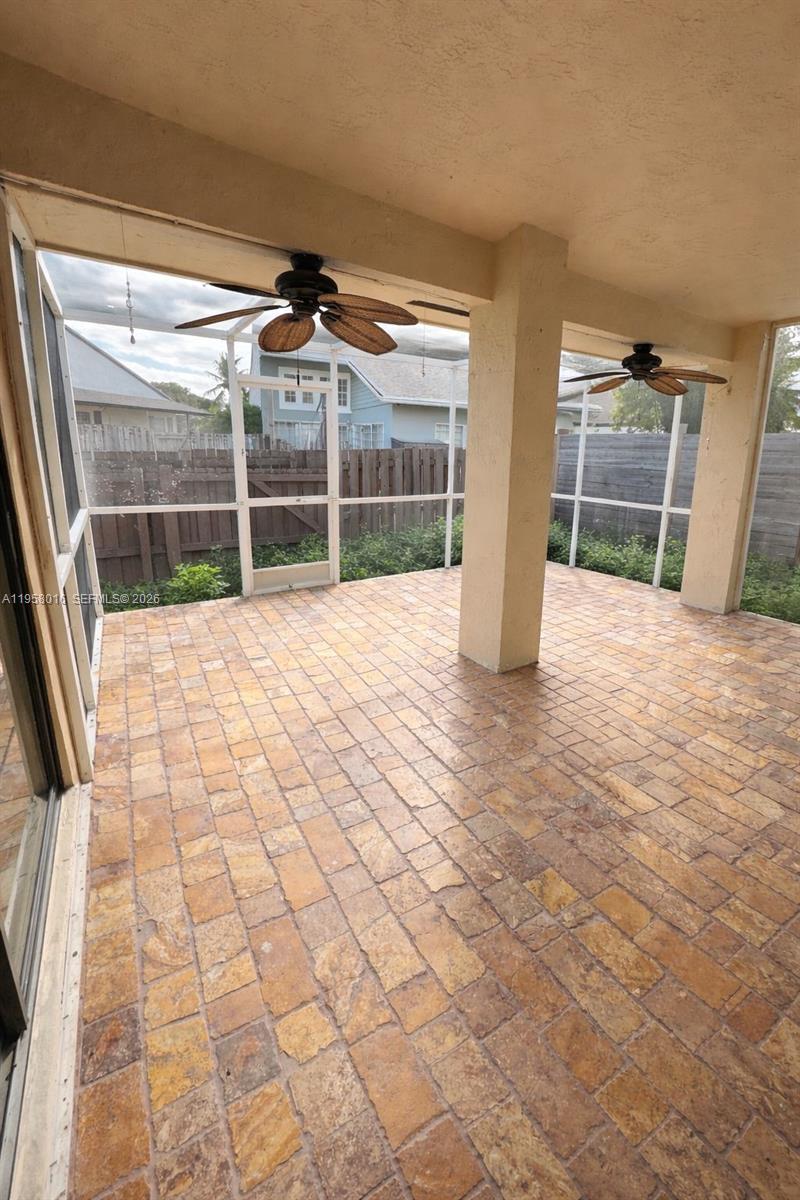 LAKES BY THE BAY SEC 3 - Residential Lease