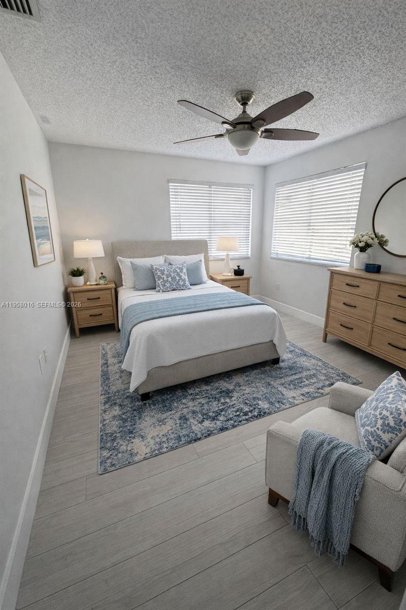 LAKES BY THE BAY SEC 3 - Residential Lease