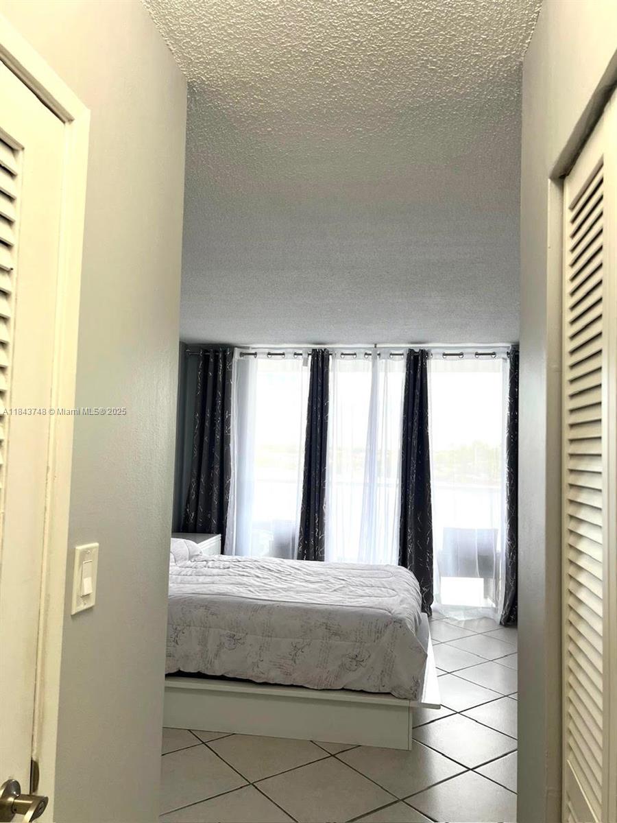 1301 NE Miami Gardens Dr 502W