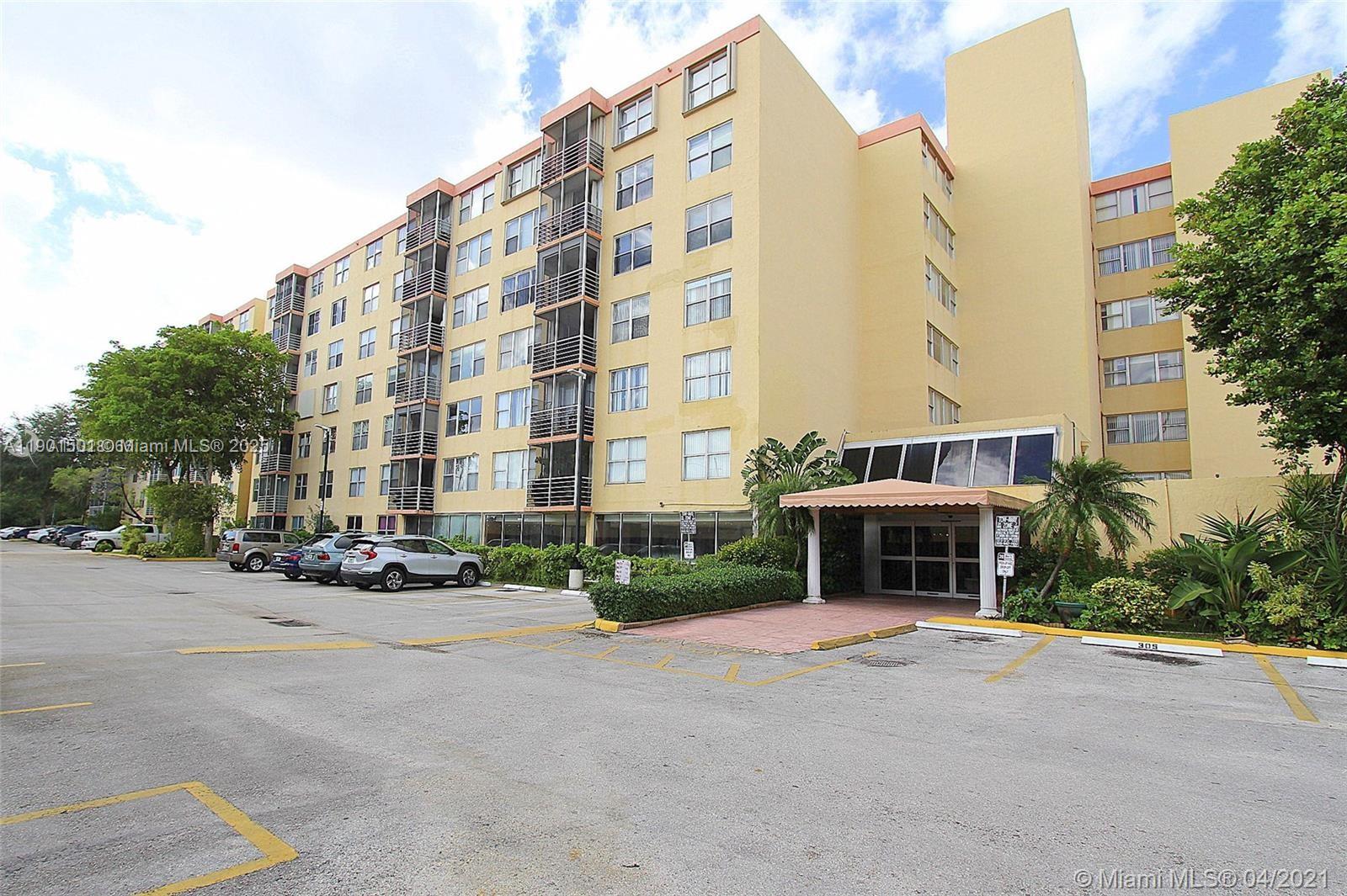 GREYNOLDS PARK CLUB CONDO - Residential Lease