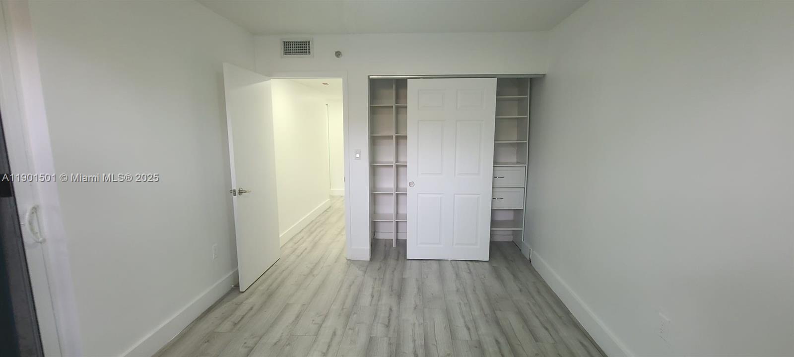 GREYNOLDS PARK CLUB CONDO - Residential Lease