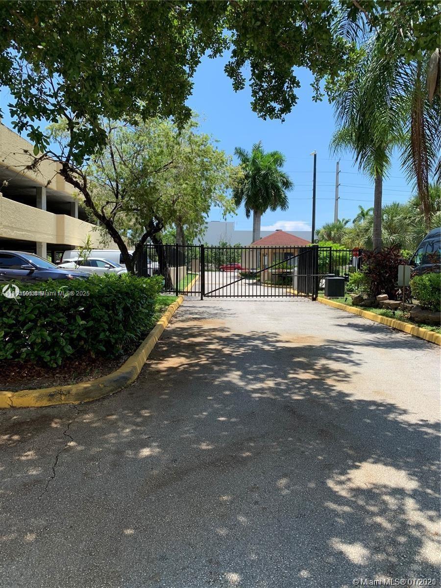 GREYNOLDS PARK CLUB CONDO - Residential Lease