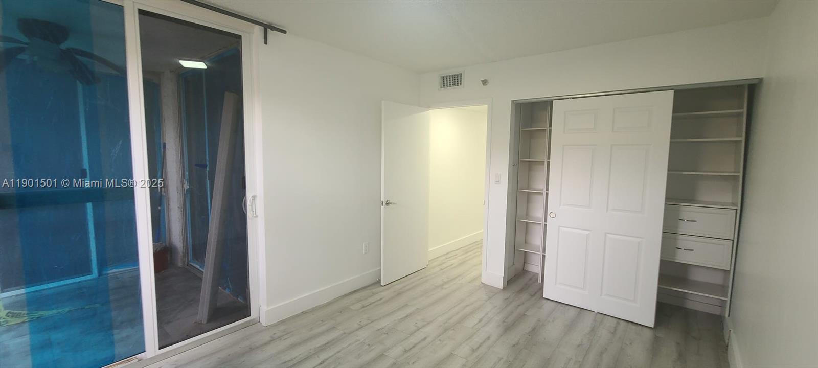 GREYNOLDS PARK CLUB CONDO - Residential Lease