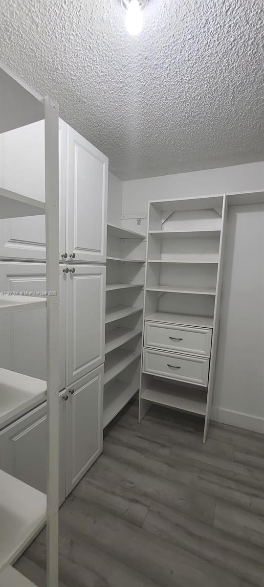 GREYNOLDS PARK CLUB CONDO - Residential Lease