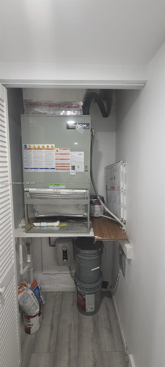 GREYNOLDS PARK CLUB CONDO - Residential Lease