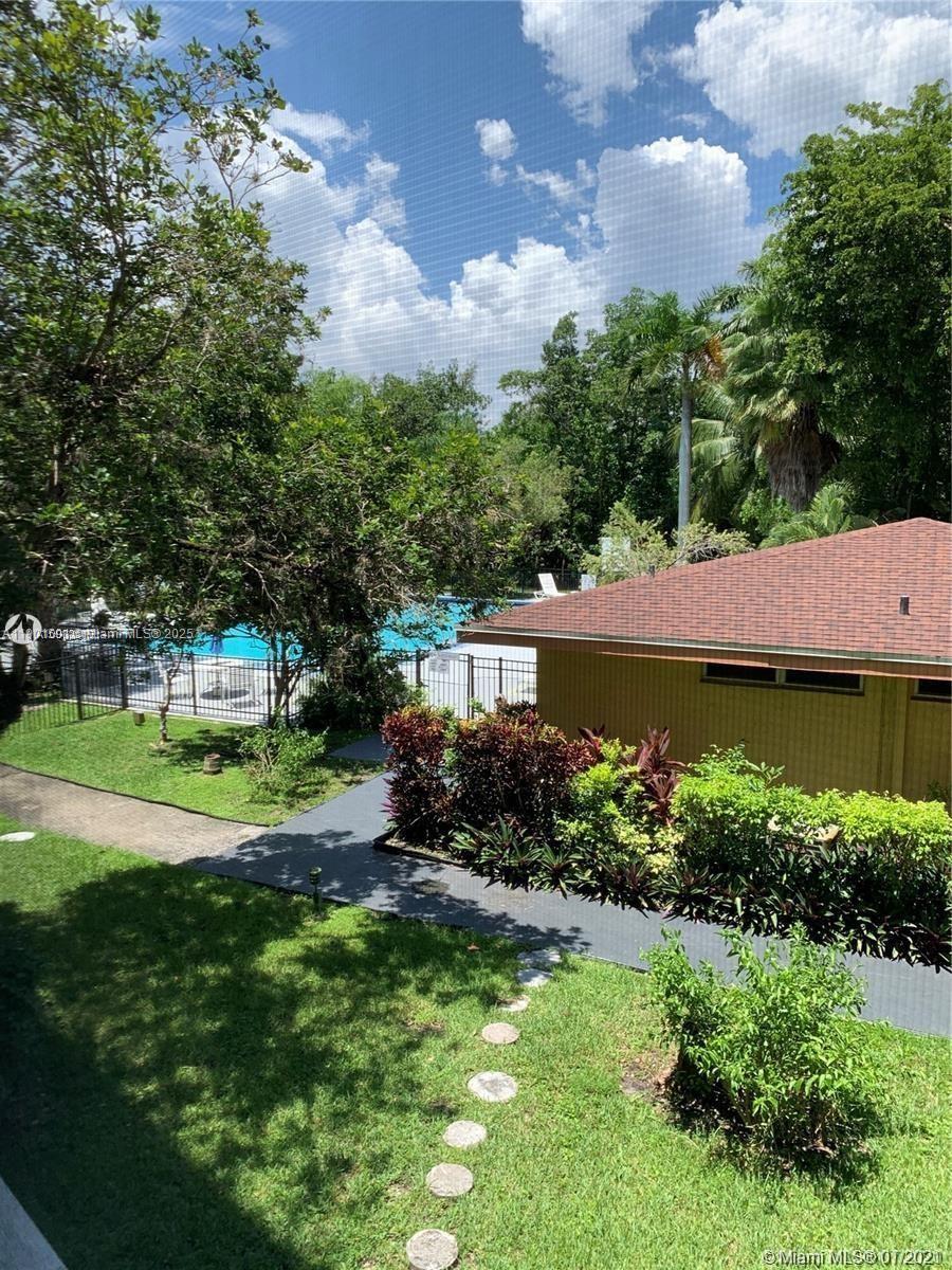 GREYNOLDS PARK CLUB CONDO - Residential Lease