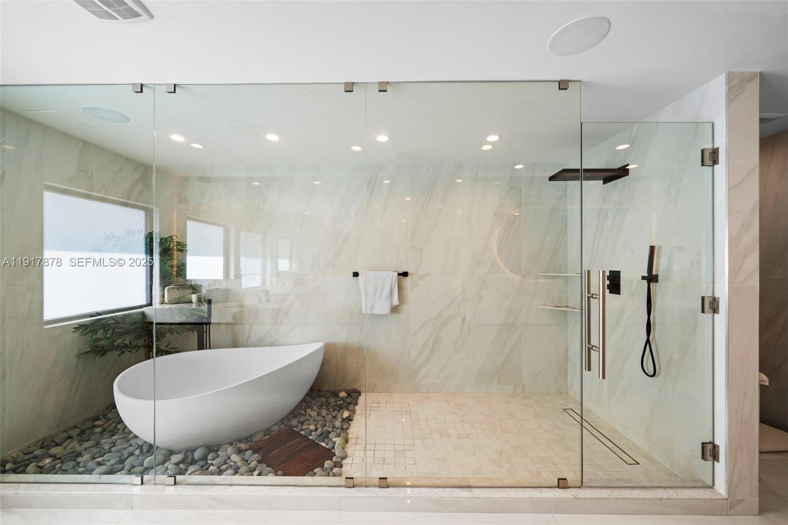 NORMANDY GOLF COURSE - Residential