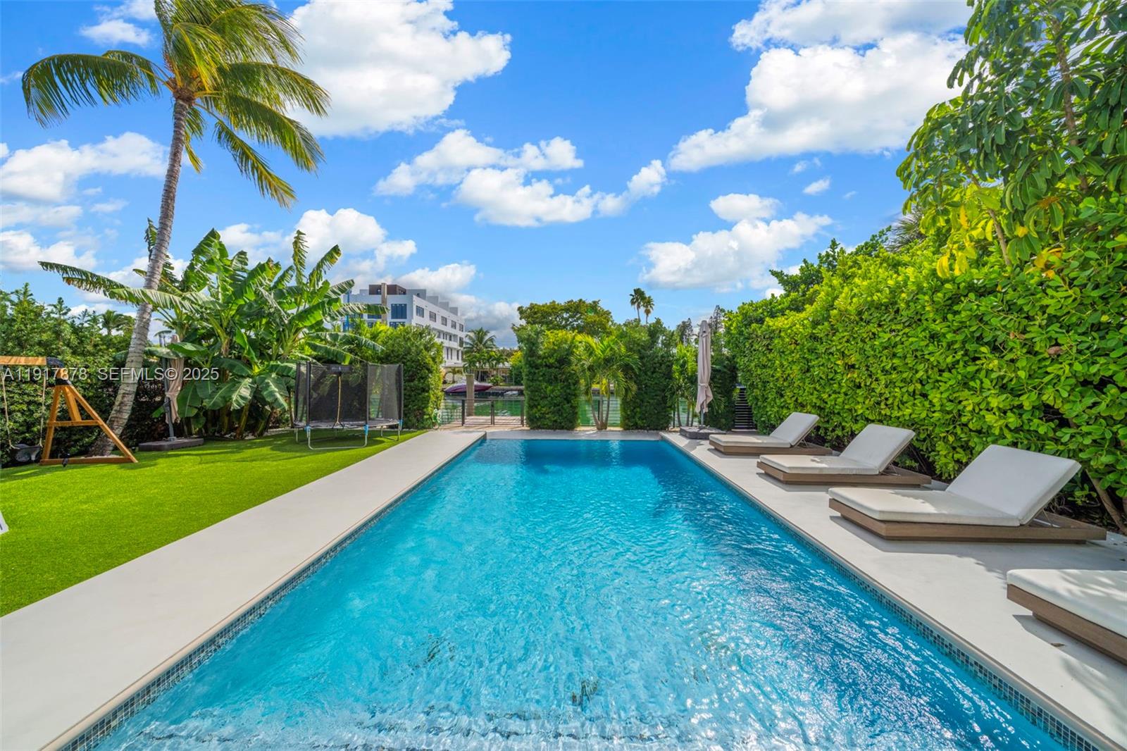 NORMANDY GOLF COURSE - Residential