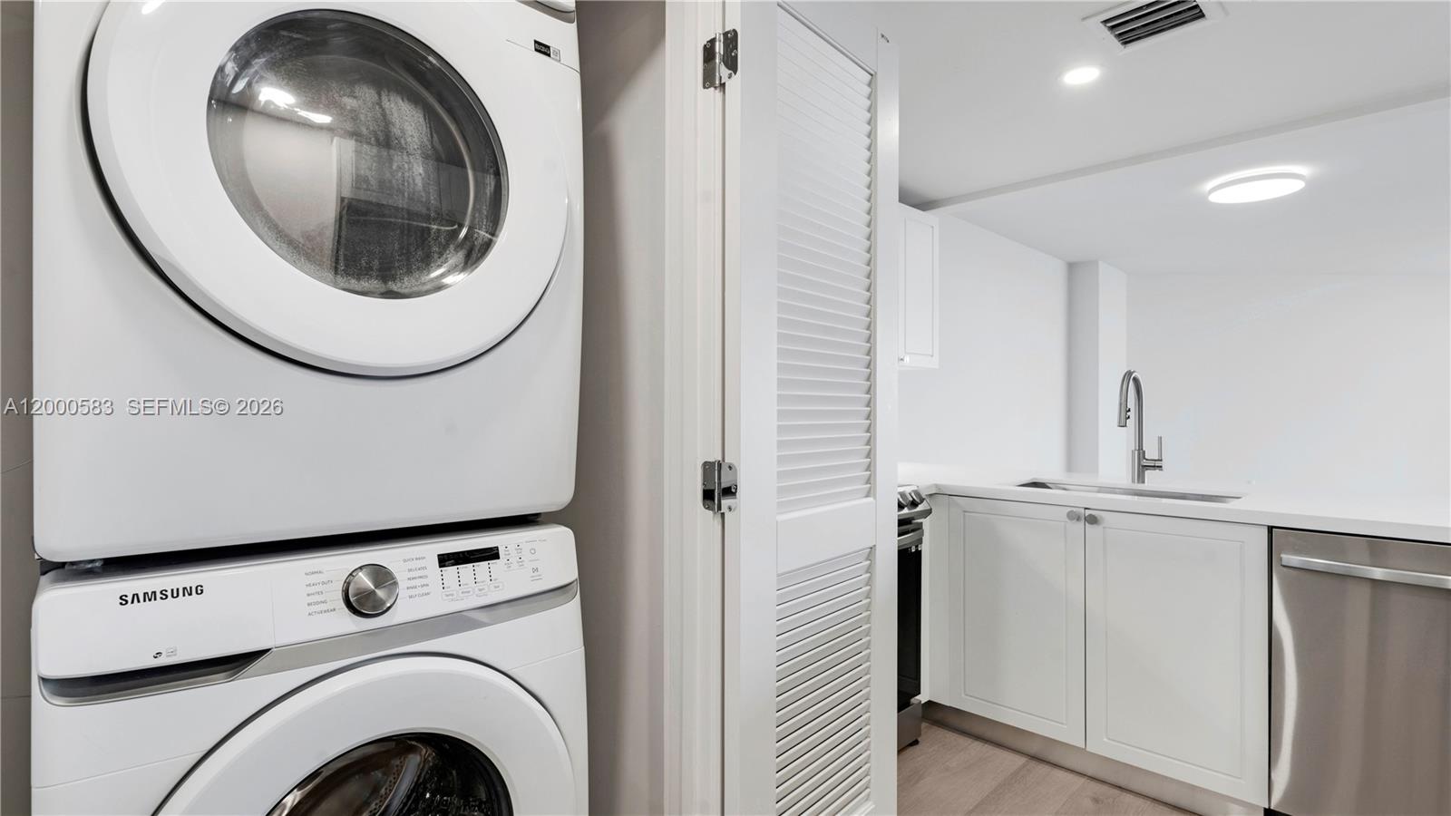 The Hamilton - Residential Lease