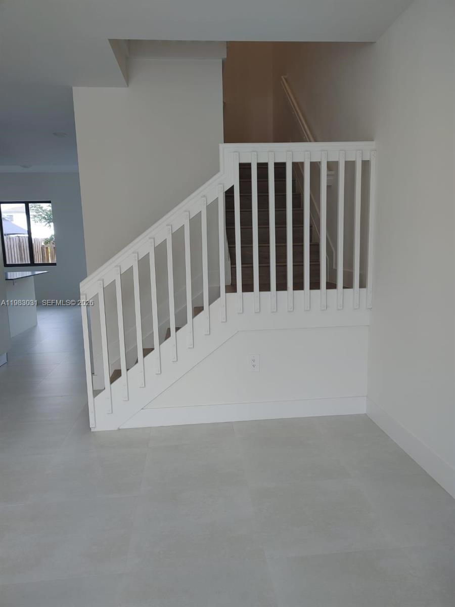 CENTURY PARK SQUARE - Residential Lease