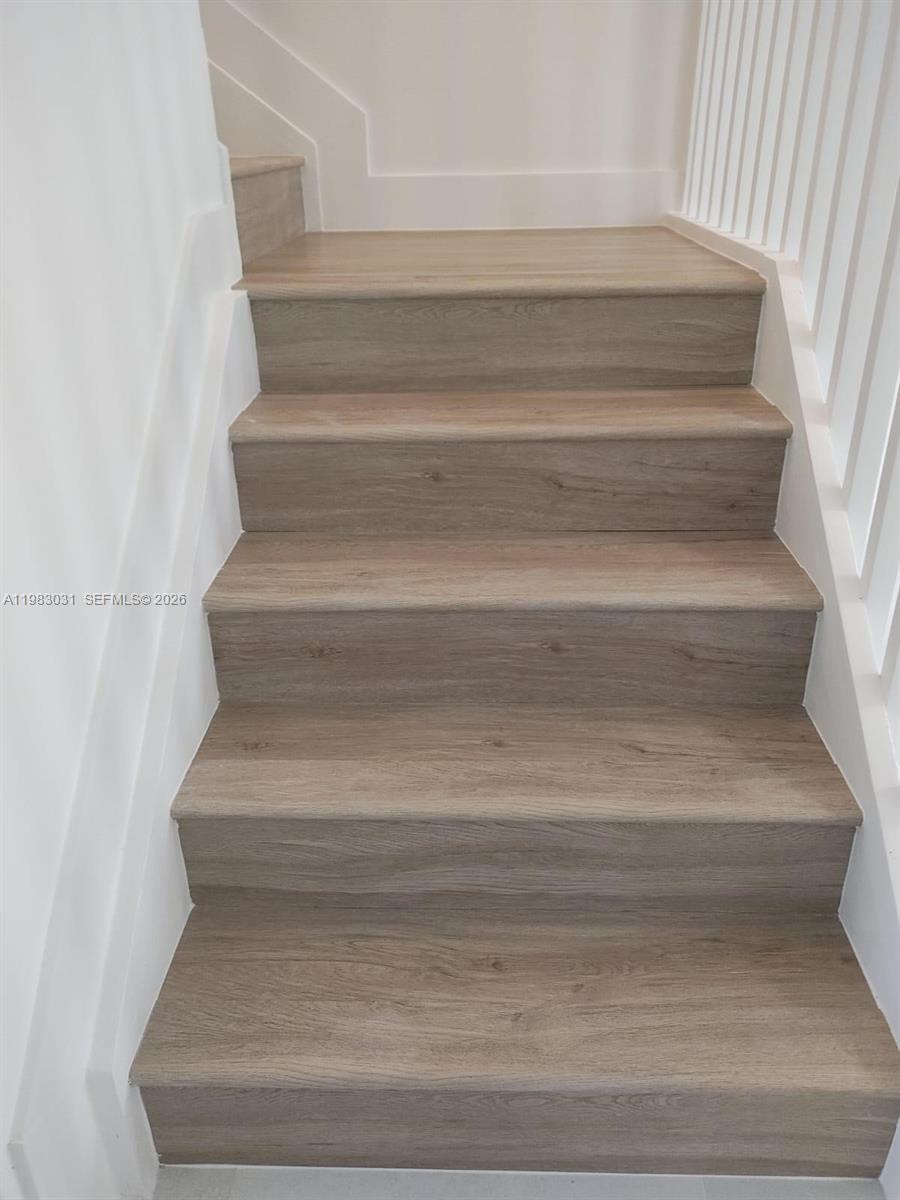 CENTURY PARK SQUARE - Residential Lease