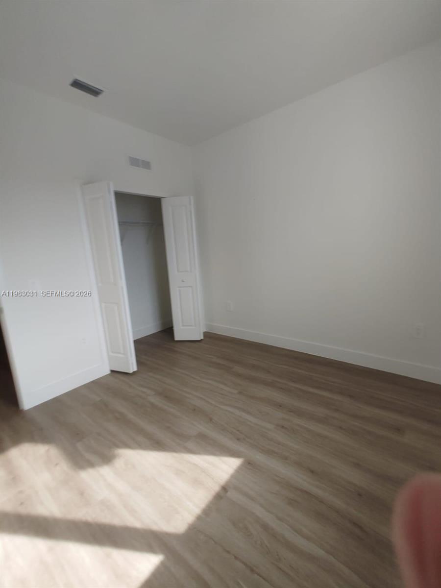 CENTURY PARK SQUARE - Residential Lease