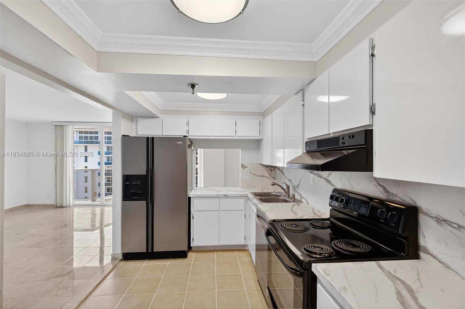 THE RIVIERA CONDO - Residential Lease