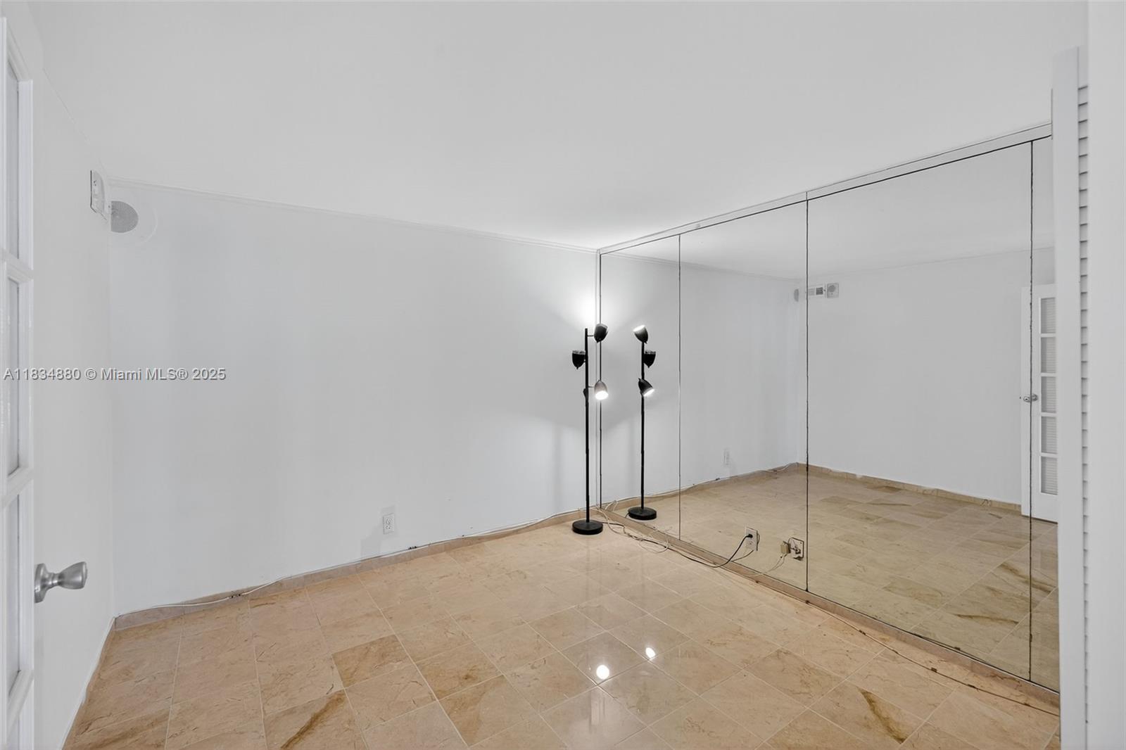 THE RIVIERA CONDO - Residential Lease