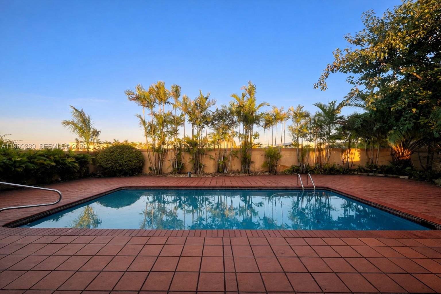 CANTELOP 1ST ADDN - Residential Lease