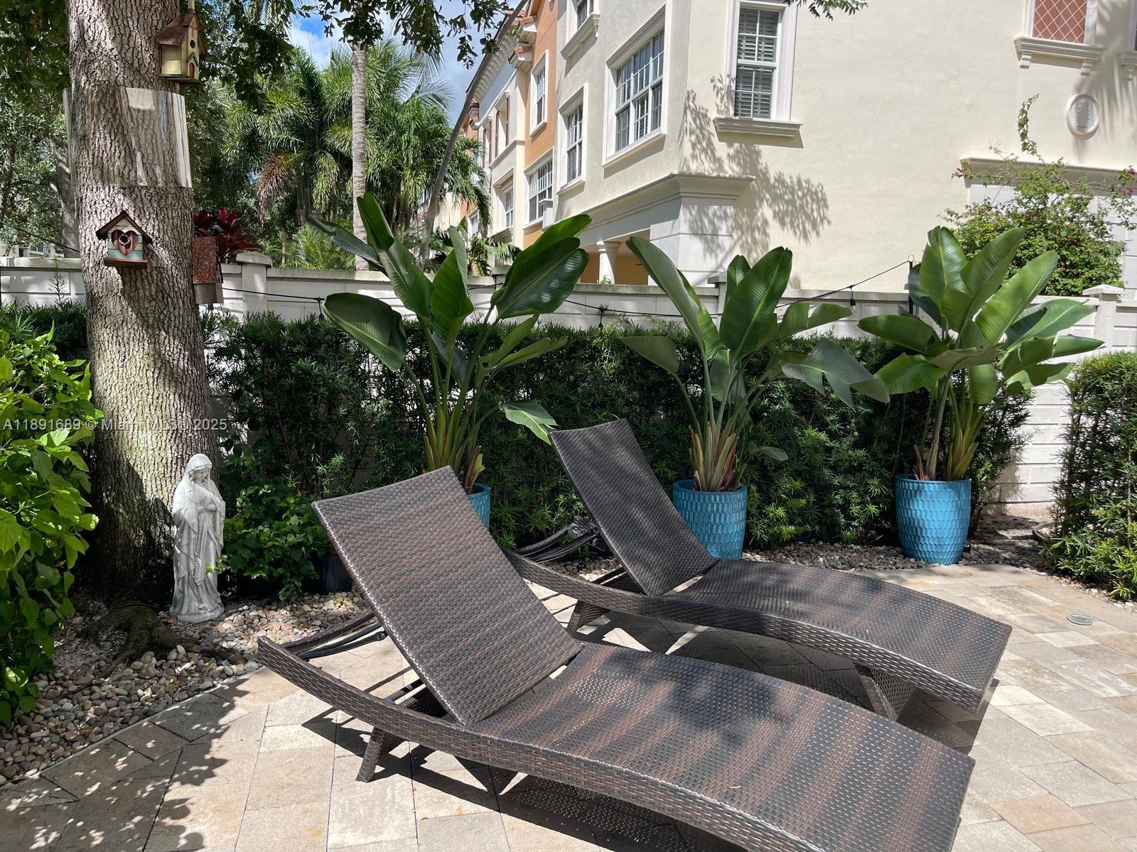 TRIESTE AT BOCA - Residential