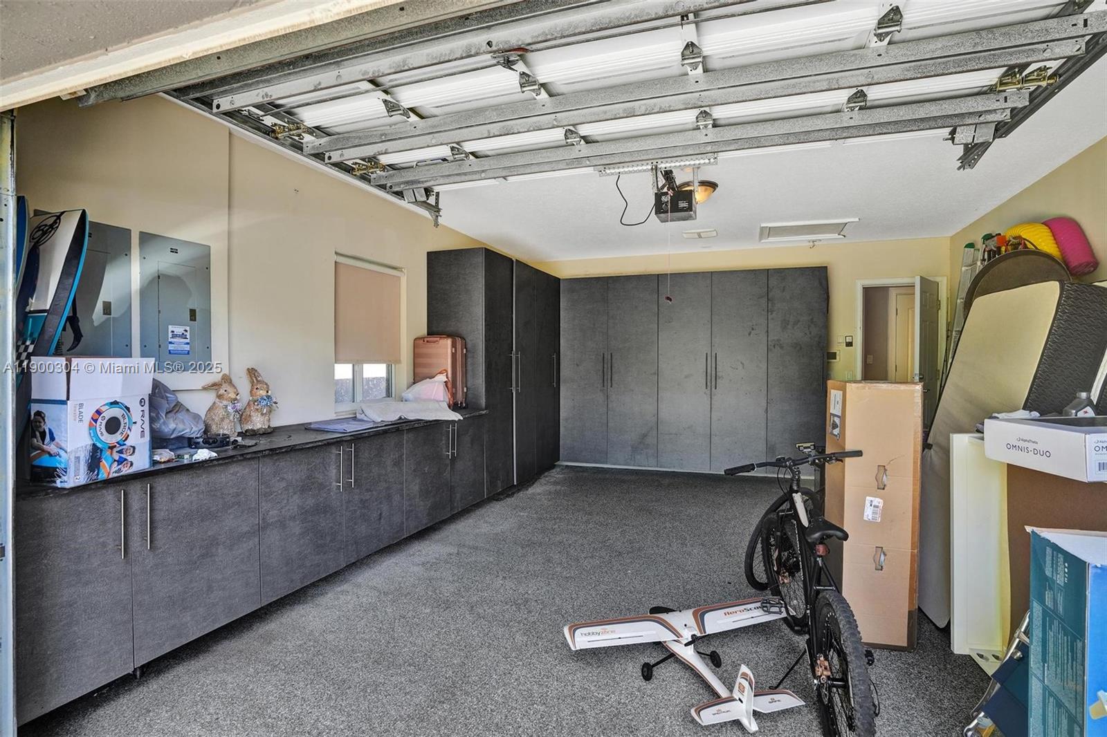 SAN SOUCI ESTATES - Residential Lease