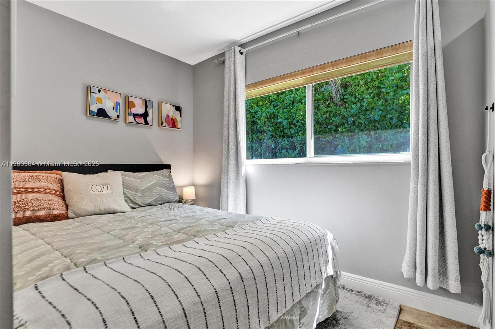 SAN SOUCI ESTATES - Residential Lease