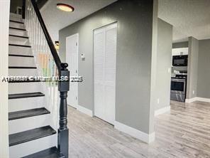 HUNTINGTON ON THE GREEN - Residential Lease