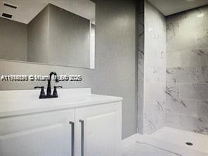 HUNTINGTON ON THE GREEN - Residential Lease