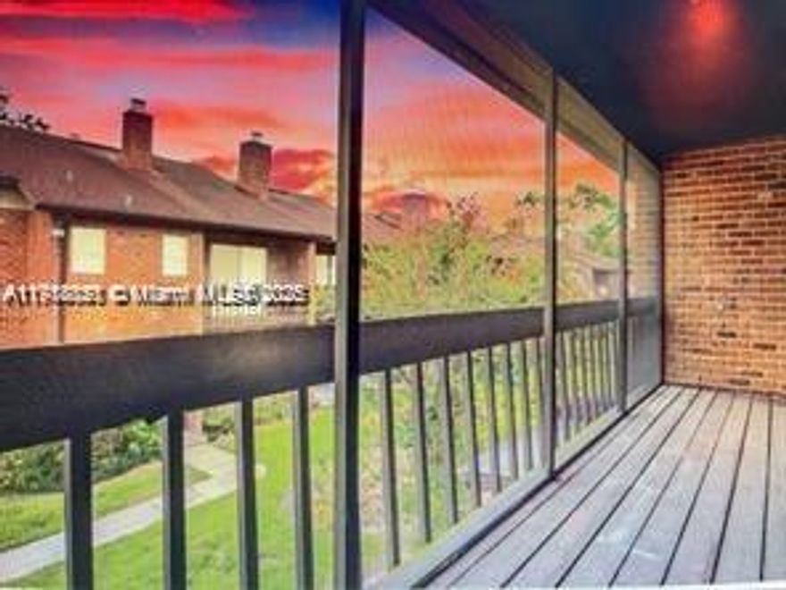 Big townhouse , upper level has 3 bedrooms master with balcony and 2 baths.... lower level  half bath ,kitchen and living room ,  parking assigned and guest ,