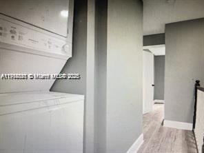 HUNTINGTON ON THE GREEN - Residential Lease