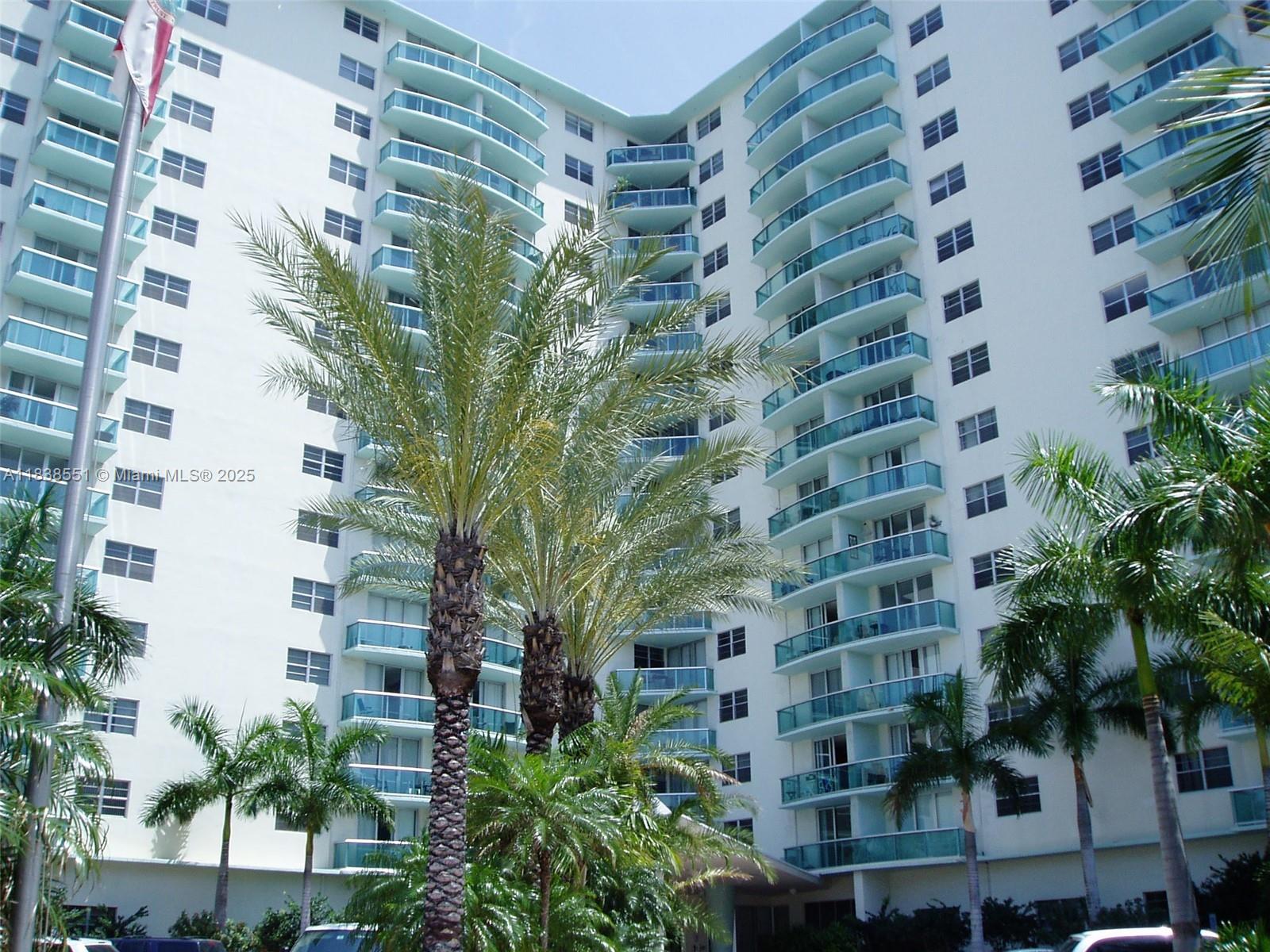 3901 S Ocean Dr 5P