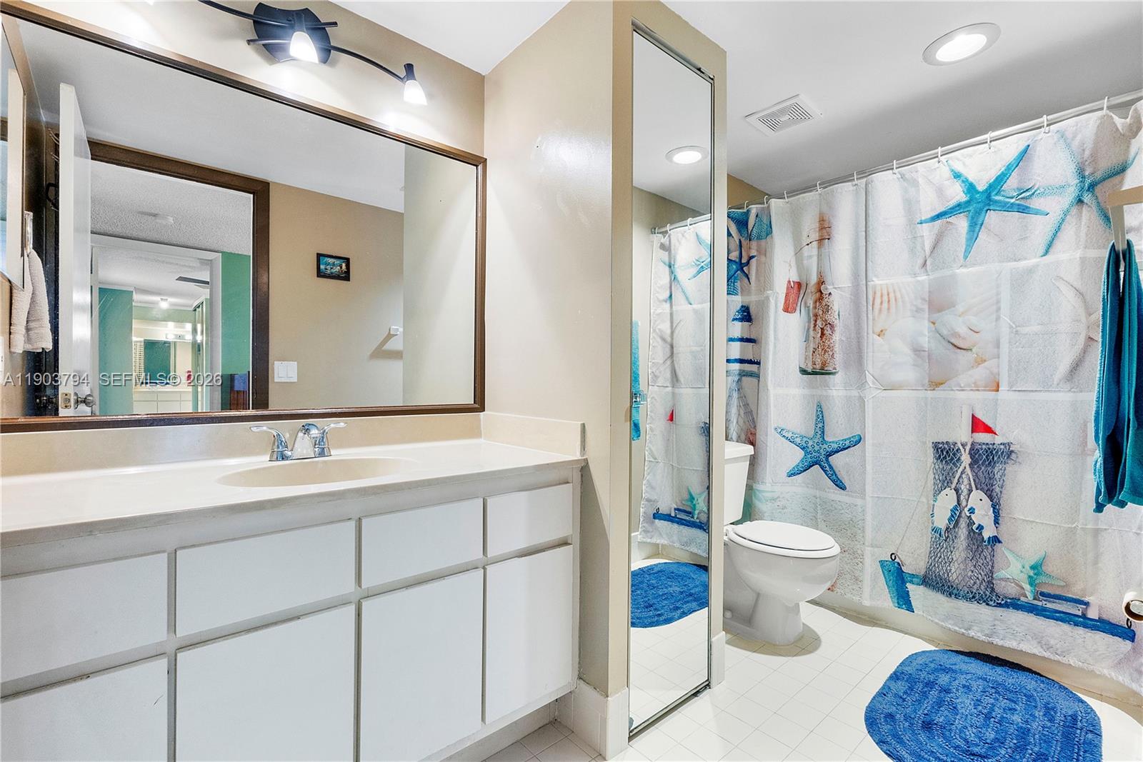 WOODLAND LAKE ESTATES - Residential