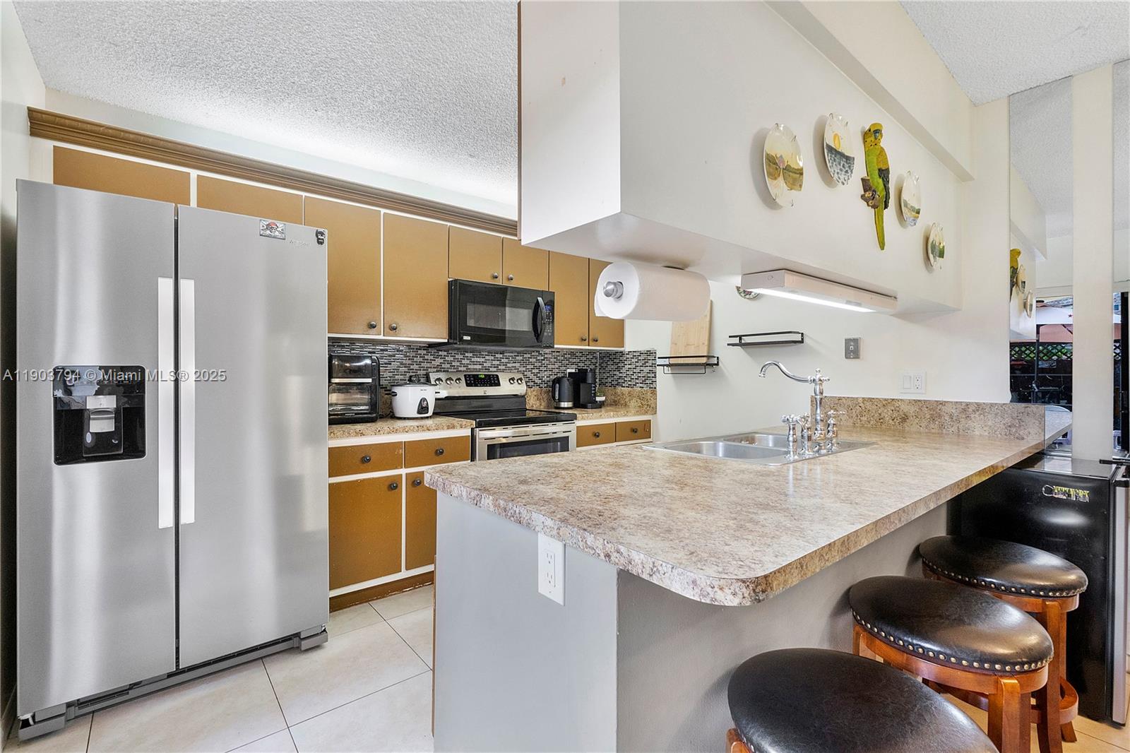 WOODLAND LAKE ESTATES - Residential