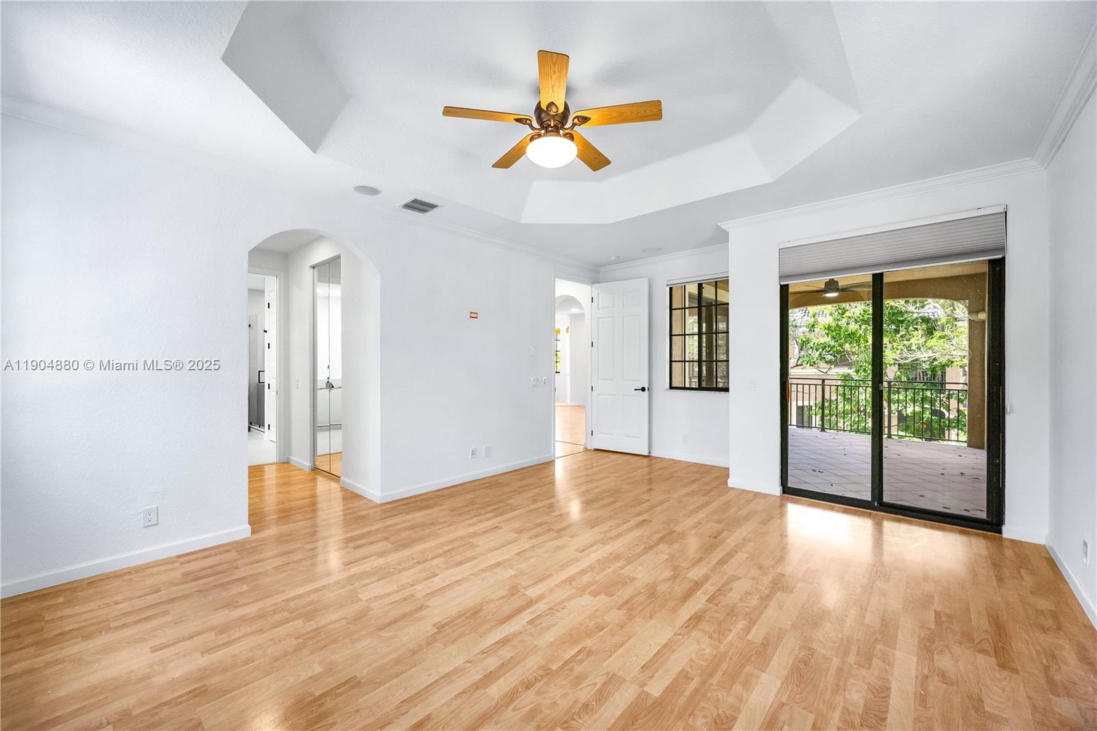 COURTSIDE AT WESTON HILLS - Residential Lease