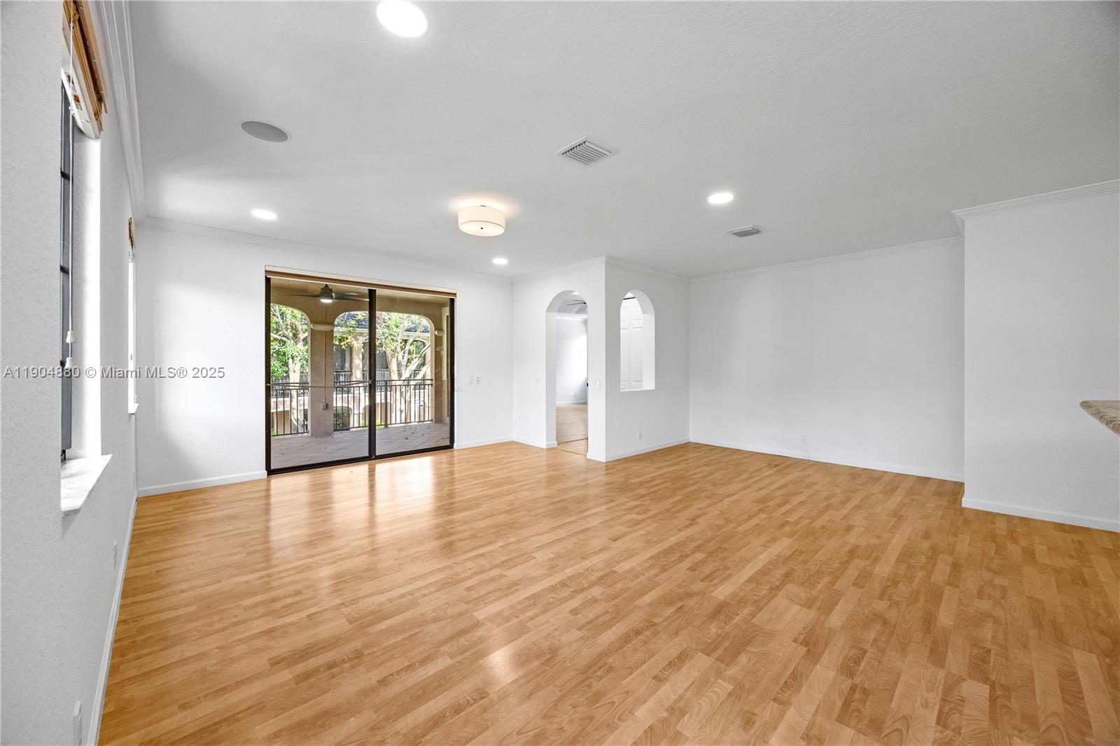 COURTSIDE AT WESTON HILLS - Residential Lease