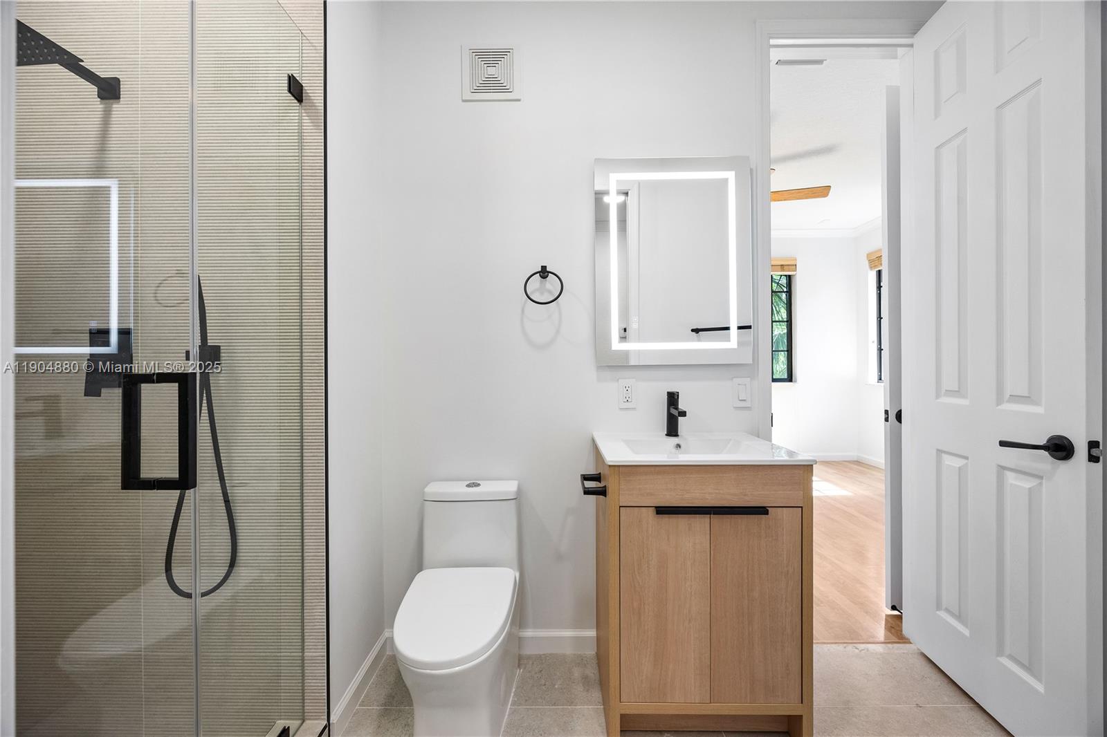 COURTSIDE AT WESTON HILLS - Residential Lease