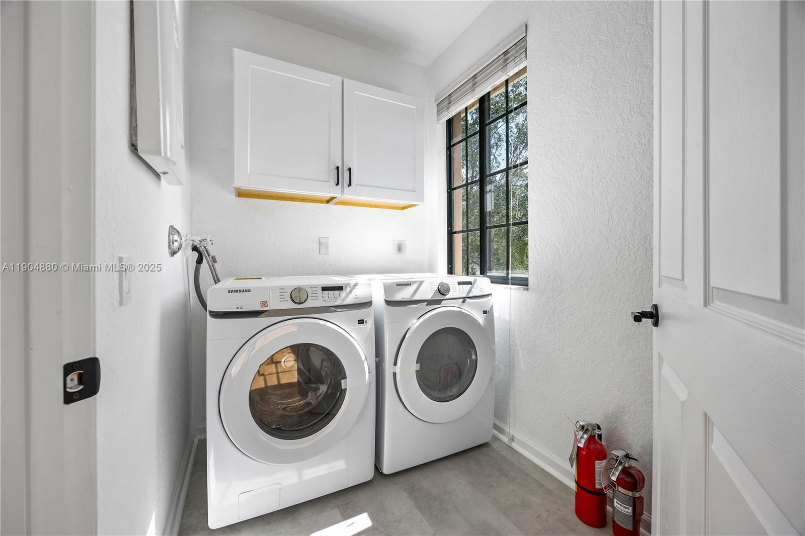 COURTSIDE AT WESTON HILLS - Residential Lease