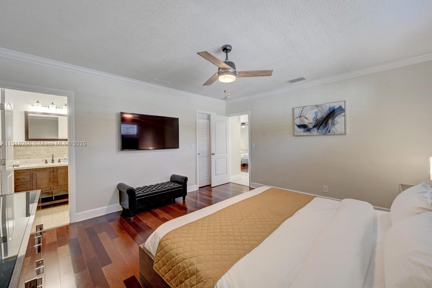 HOLLYWOOD GOLF ESTATES SE - Residential Lease